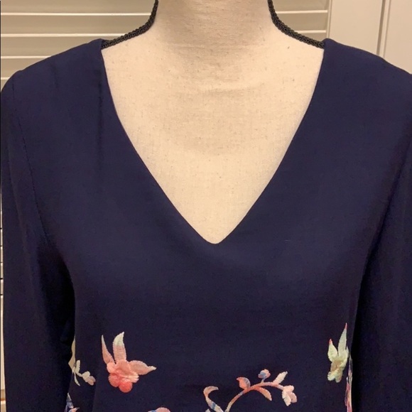 Karen Kane Embroidered Top in Navy - Picture 3 of 16